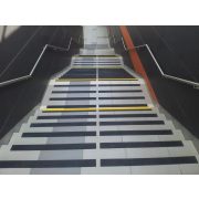 Banda antiderapanta GRP - Pietoni - 100mm x 1220mm - Negru RAL 9005