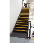 Treapta antiderapanta din GRP - Industriala - 250mm x 55mm x 400mm - Negru, strat protector galben